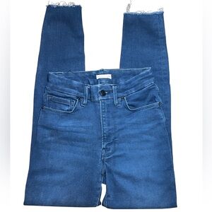 Good American Good Legs Raw Hem Skinny Jeans